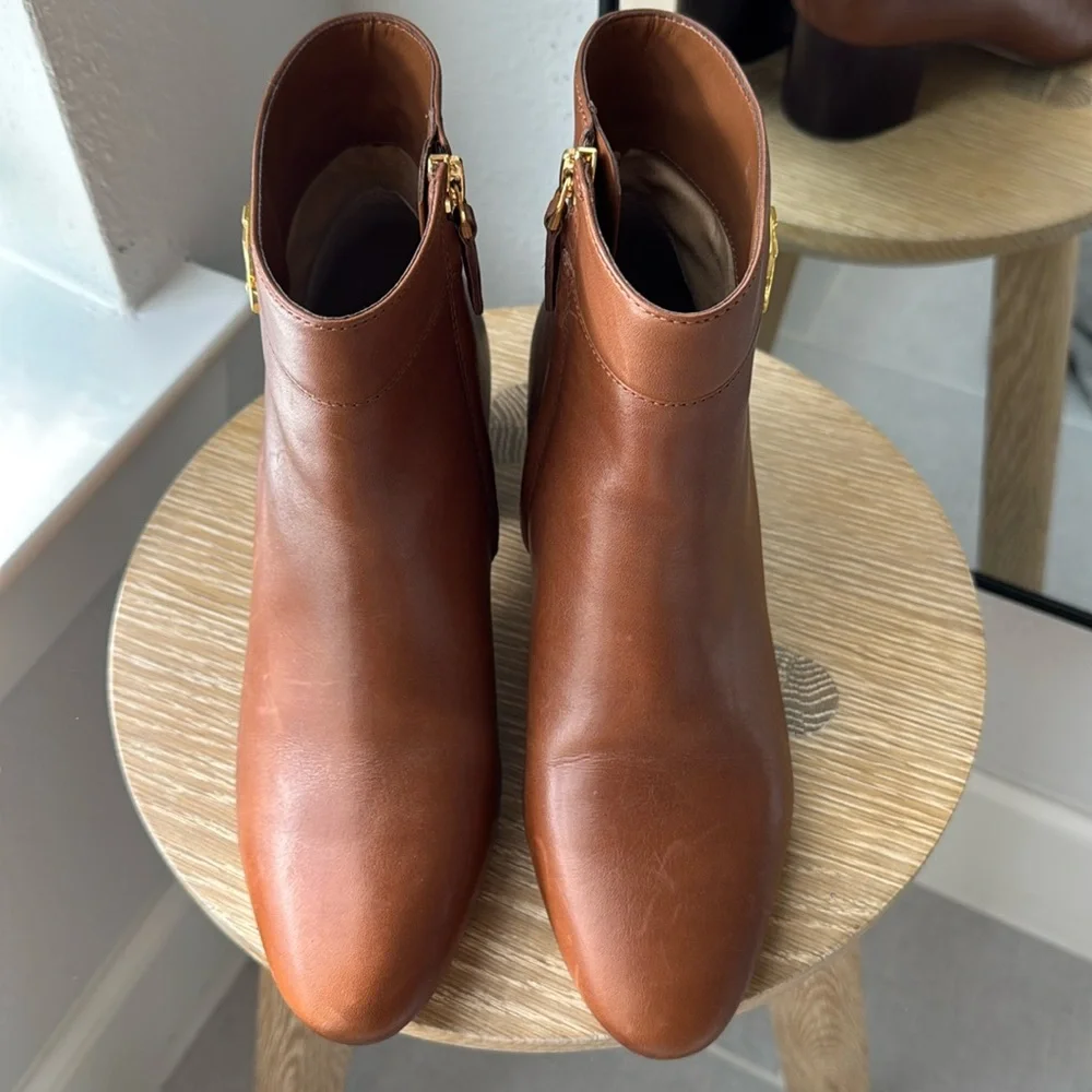 Brown leather boots
Size 7 - Picture 4 of 4
